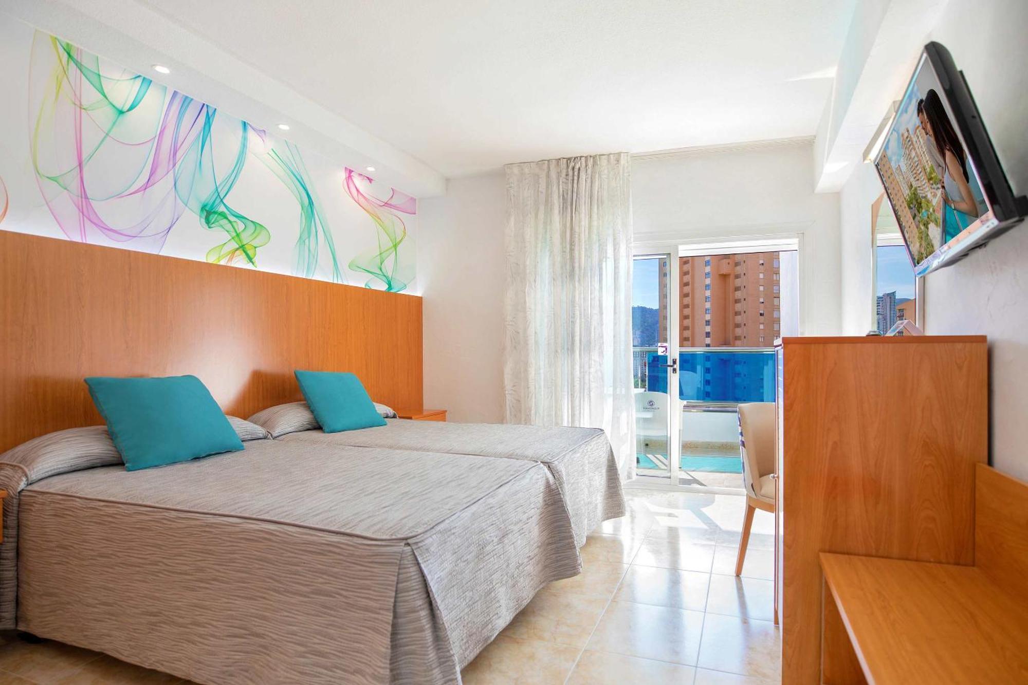 Hotel Servigroup Castilla Benidorm Rum bild