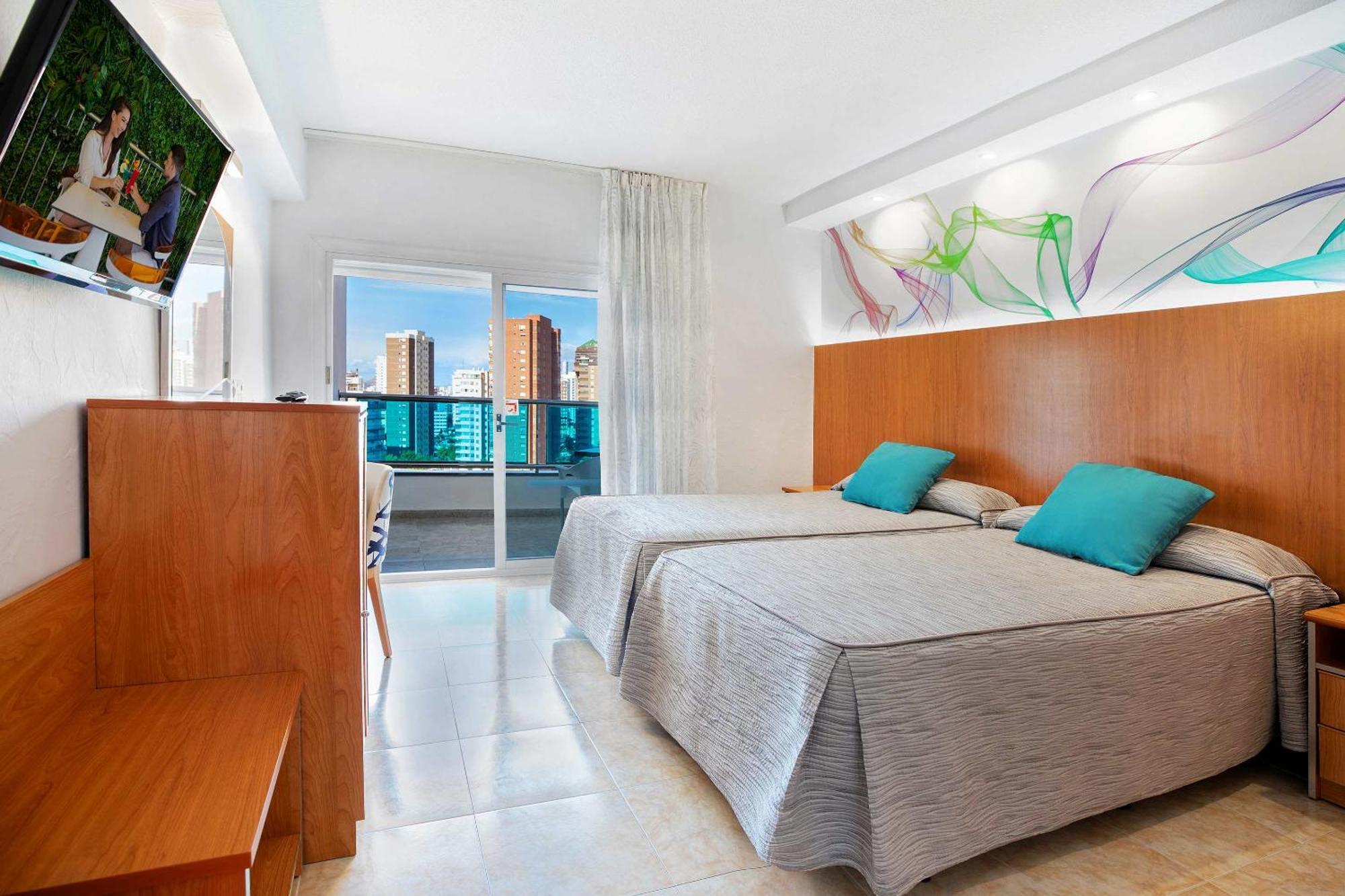 Hotel Servigroup Castilla Benidorm Rum bild