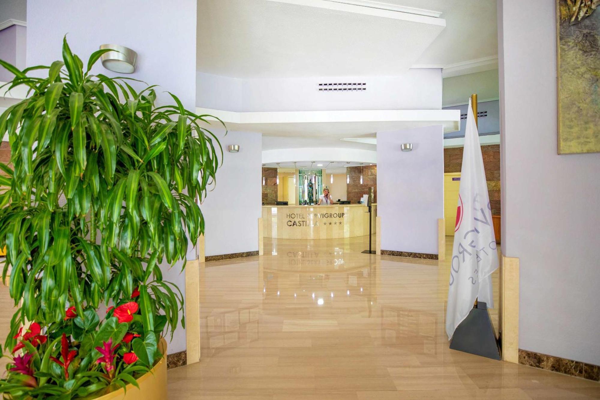 Hotel Servigroup Castilla Benidorm Exteriör bild